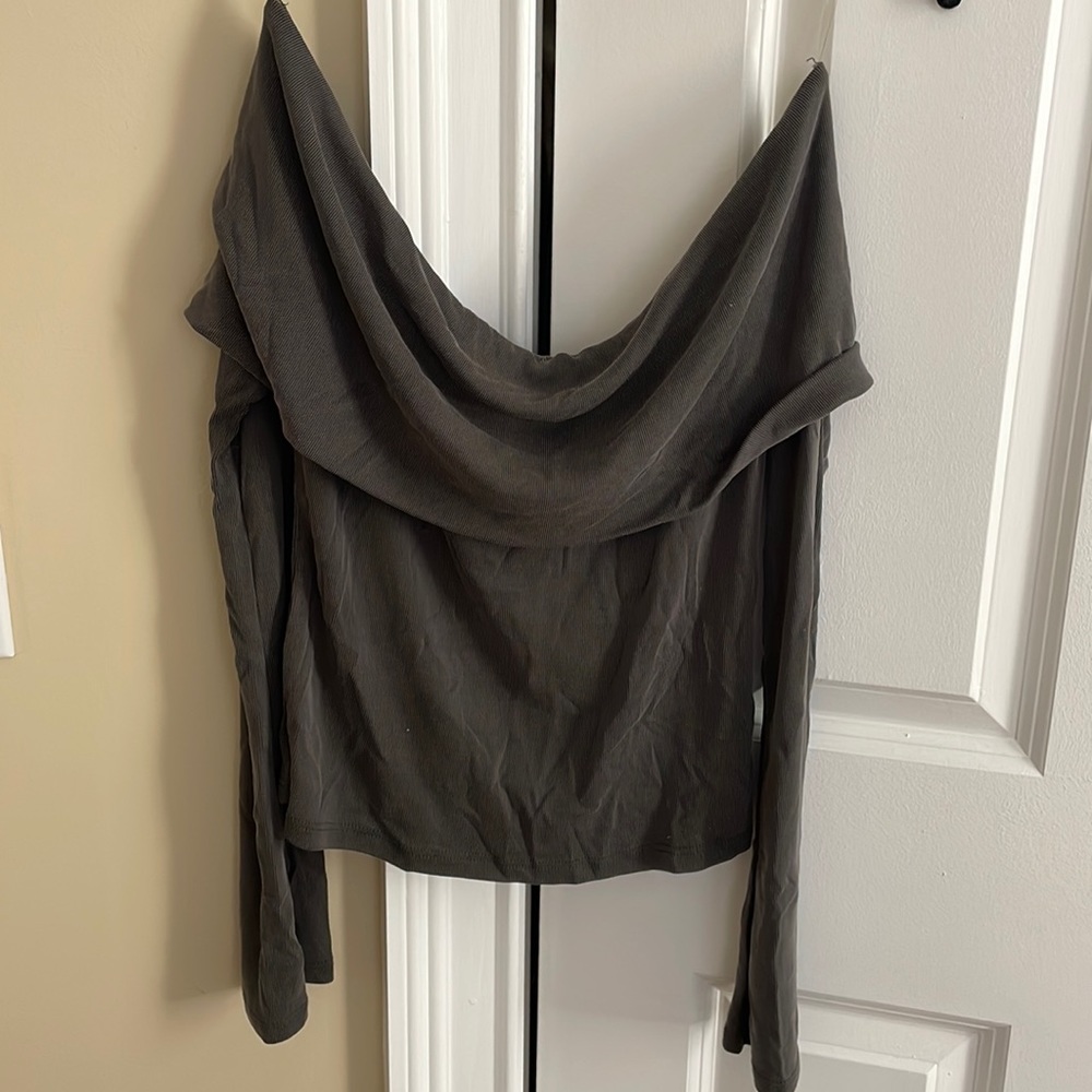 Madison & Berkeley off the shoulder top